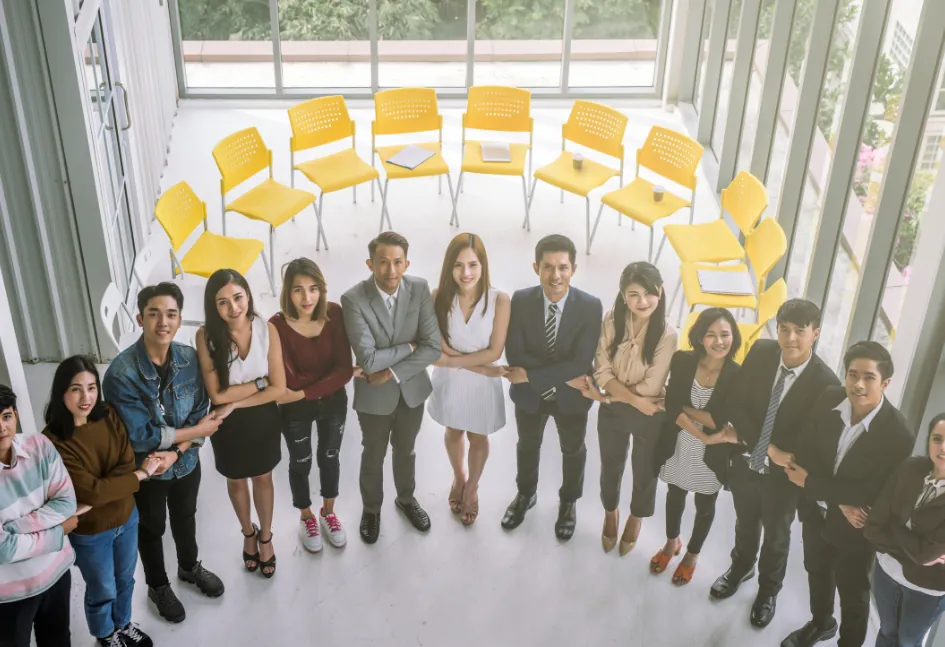 Hình ảnh sách luật chơi và các chiến lược cá cược thông minh